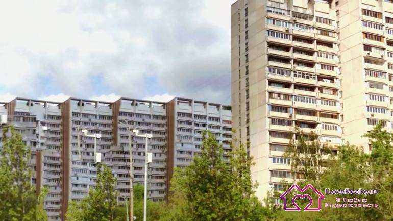 Трехкомнатные квартиры блочной многоэтажки-брежневки серии И-700-А